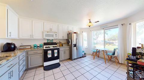 306 Luinda Way, Modesto, CA 95351 photo 9