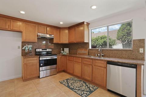 651 Scarlett Pl, Tracy, CA 95376 photo 4