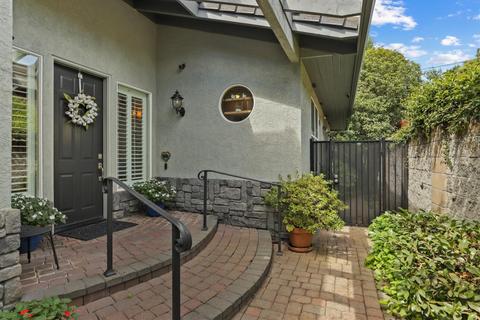 211 S Crescent Ave, Lodi, CA 95240 photo 7