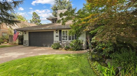 211 S Crescent Ave, Lodi, CA 95240 photo 3