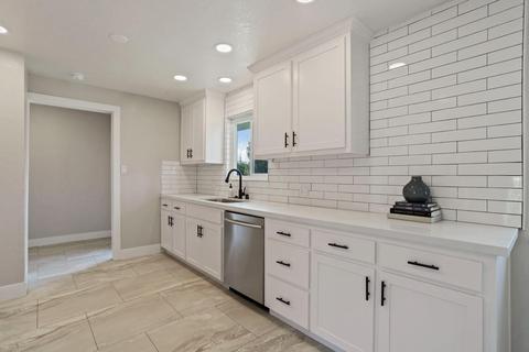 1010 Mason St, Lodi, CA 95242 photo 5