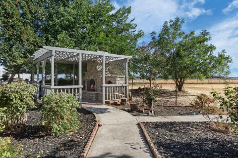12637 Pratton Ln, Galt, CA 95632 photo 11