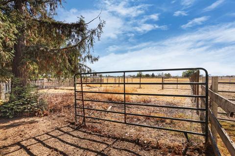 12637 Pratton Ln, Galt, CA 95632 photo 28