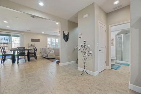 1852 Salmon Ln, Manteca, CA 95337 photo 4