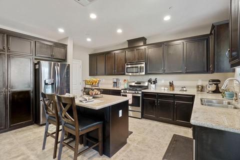 1852 Salmon Ln, Manteca, CA 95337 photo 9