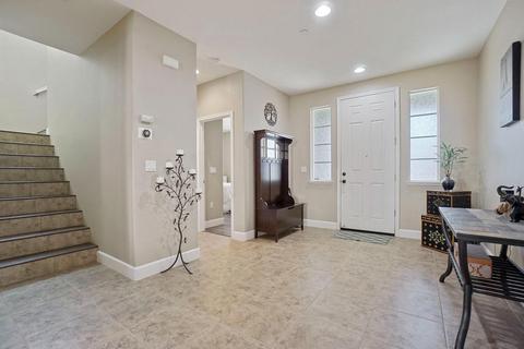 1852 Salmon Ln, Manteca, CA 95337 photo 5