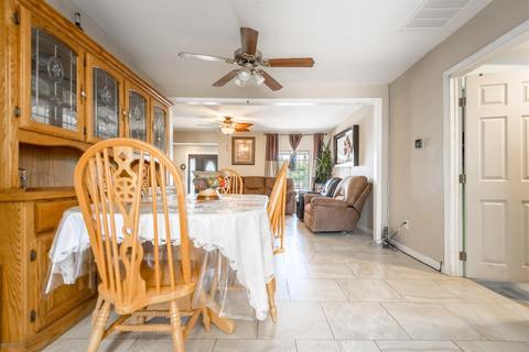 1116 Avalon Ave, Modesto, CA 95351 photo 13