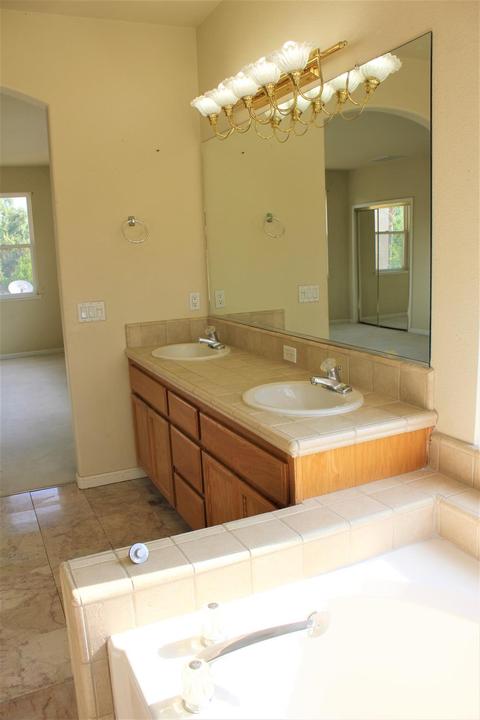 2860 Brookstone Dr, Turlock, CA 95382 photo 16