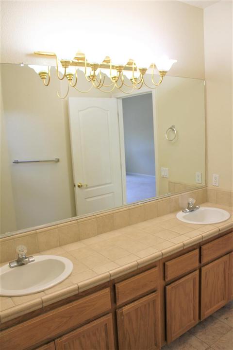 2860 Brookstone Dr, Turlock, CA 95382 photo 25