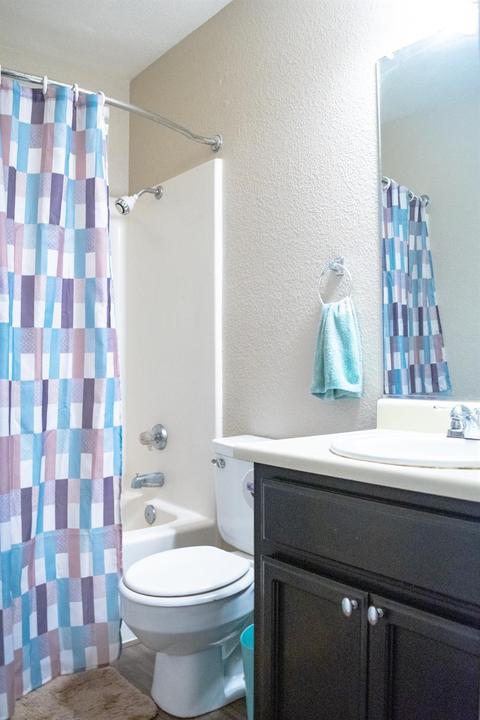 449 Benjamin Pl, Manteca, CA 95337 photo 5