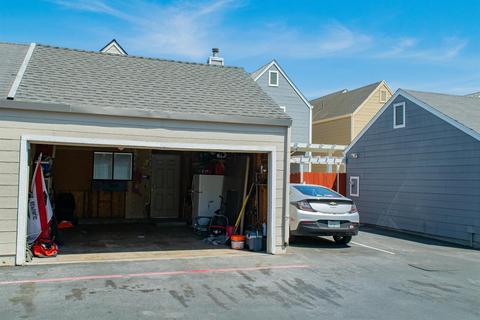 449 Benjamin Pl, Manteca, CA 95337 photo 13