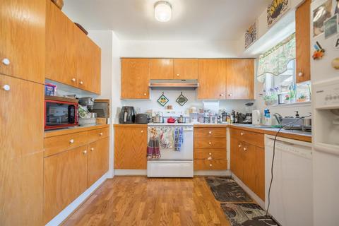 1435 Oak Ct, Tracy, CA 95376 photo 9
