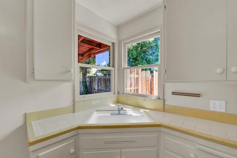 910 L St, Davis, CA 95616 photo 7
