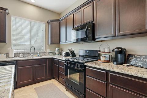 2084 Oleander Ave, Manteca, CA 95337 photo 5