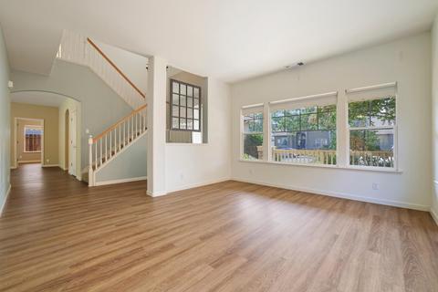 2812 Macbeth Ct, Modesto, CA 95355 photo 2