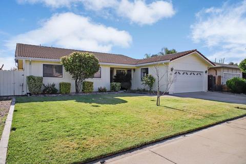 610 Hampton Dr, Lodi, CA 95242 photo 2