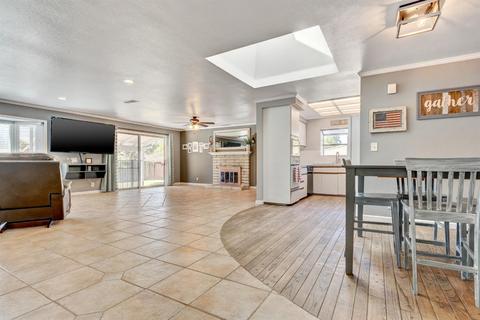 6250 Silverton Way, Carmichael, CA 95608 photo 9