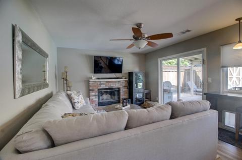 525 Wendy Ct, Modesto, CA 95356 photo 8