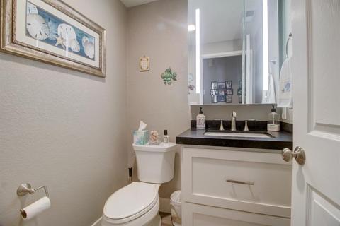 525 Wendy Ct, Modesto, CA 95356 photo 9