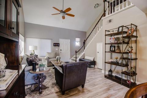 525 Wendy Ct, Modesto, CA 95356 photo 3