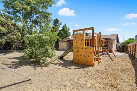 1615 Carlton Ave, Modesto, CA 95350 photo 29