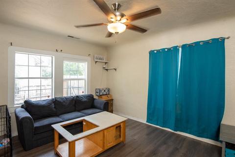 1309 Pelton Ave, Modesto, CA 95351 photo 3