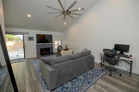 3525 Thomas More Way, Modesto, CA 95356 photo 5