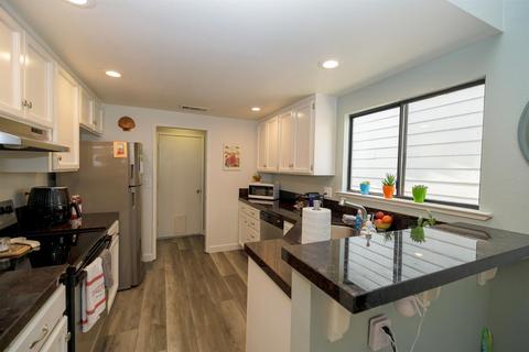 3525 Thomas More Way, Modesto, CA 95356 photo 8