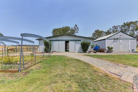 12331 Blake Rd, Wilton, CA 95693 photo 38