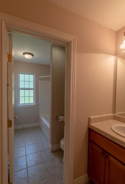 3351 Brookstone Dr, Turlock, CA 95382 photo 35