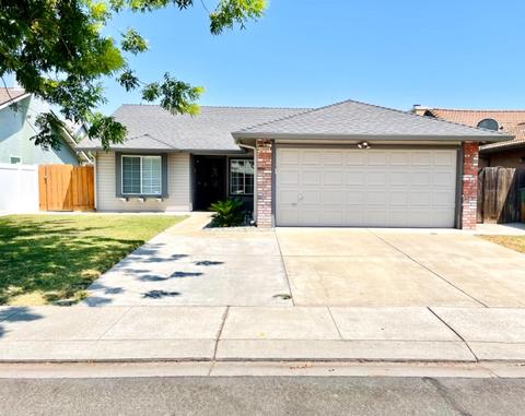 2000 Bailey Dr, Modesto, CA 95355 photo 1