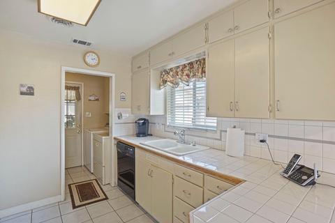 931 York St, Lodi, CA 95240 photo 12
