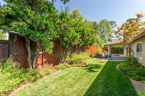 1104 Los Robles St, Davis, CA 95618 photo 6