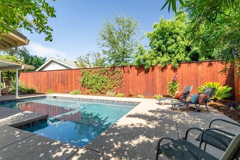 1104 Los Robles St, Davis, CA 95618 photo 5