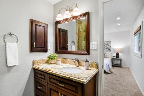 1104 Los Robles St, Davis, CA 95618 photo 36