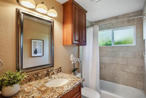 1104 Los Robles St, Davis, CA 95618 photo 29
