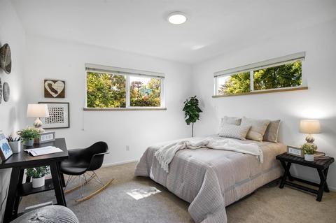 1104 Los Robles St, Davis, CA 95618 photo 27