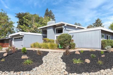 807 Barcelona Ave, Davis, CA 95616 photo 3