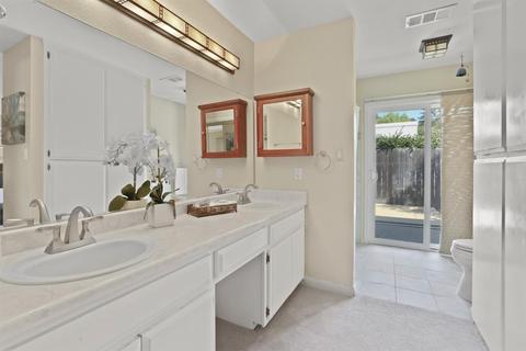 807 Barcelona Ave, Davis, CA 95616 photo 28