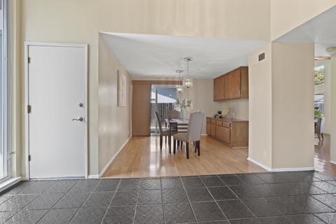 807 Barcelona Ave, Davis, CA 95616 photo 8