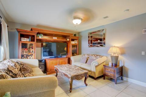 296 Rodondo Ct, Planada, CA 95365 photo 8