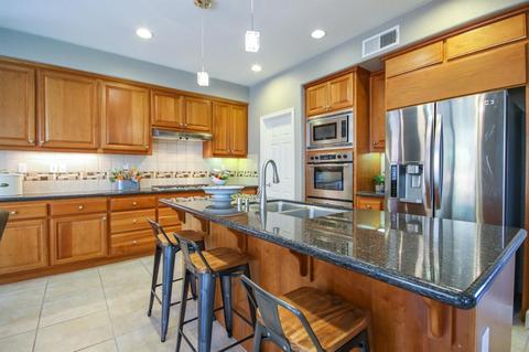 2103 Browning Ct, Rocklin, CA 95765 photo 2