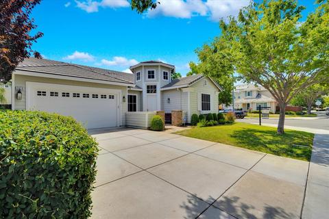 2410 Galway Ct, Tracy, CA 95304 photo 4