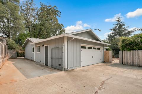 2757 Spear St, Placerville, CA 95667 photo 4