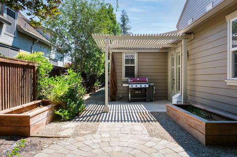 1864 Fairway Oaks Dr, Ripon, CA 95366 photo 19