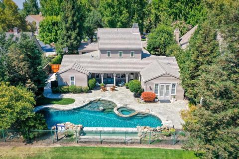 1864 Fairway Oaks Dr, Ripon, CA 95366 photo 8