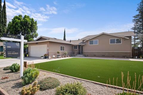 1920 Xavier Ave, Turlock, CA 95382 photo 2