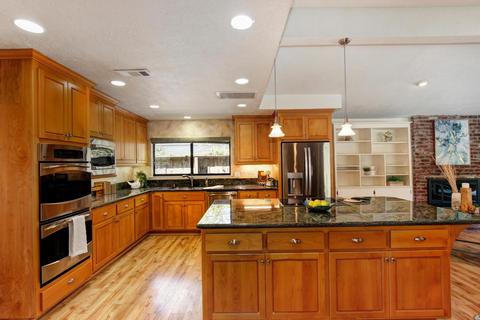 2812 Corona Dr, Davis, CA 95616 photo 14