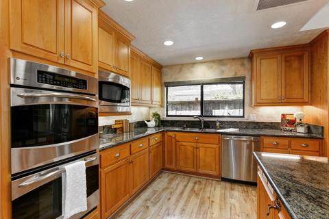 2812 Corona Dr, Davis, CA 95616 photo 15