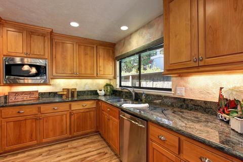 2812 Corona Dr, Davis, CA 95616 photo 17